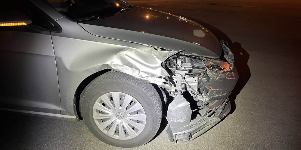 Am Auto entstand ein heftiger Schaden