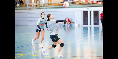 Die Kreuzlinger Faustballerinnen zeigen sich in Spiellaune.