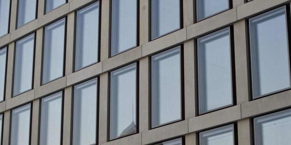 Die Fachhochschule Ost – im Bild der Standort in St.Gallen - hat das Angebot im Fachbereich Wirtschaft mit zwei neuen Instituten ausgebaut. (Symbolbild)