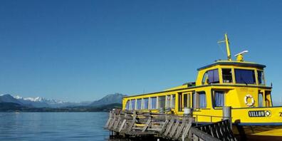 Die "MS Yellow" wird nicht mehr lange am Schützenmattsteg auf dem Zugersee zu sehen sein.