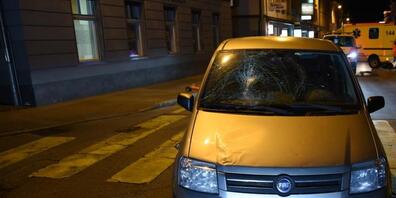 Der in Thusis angefahrene Senior prallte auf die Motorhaube und wurde gegen die Windschutzscheibe geschleudert.
