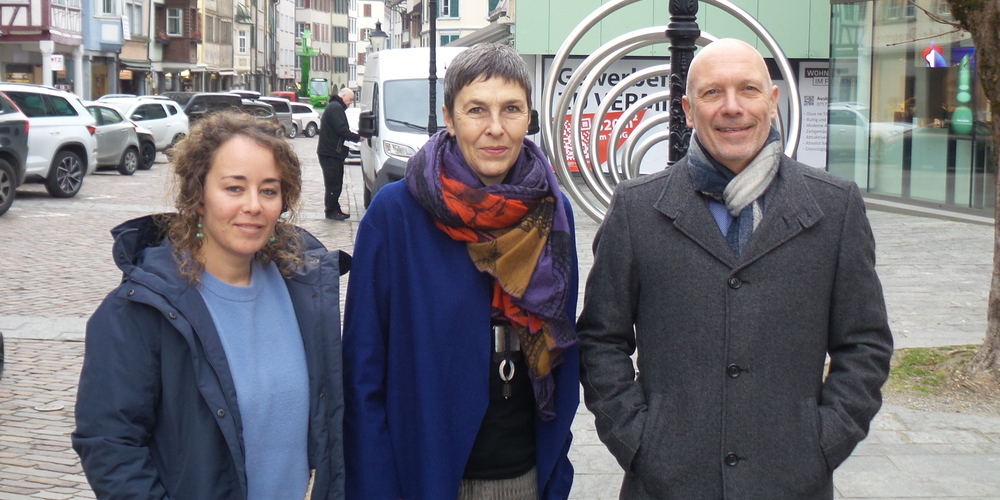 vl. Dr. Karin Hasler, NR Barbara Gysi und Remo Maurer sprachen bei einer Medienkonferenz über die Anliegen der SP im Rheintal