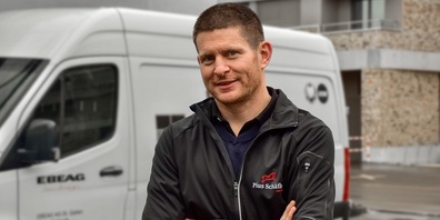 Patrick Ammann, Inhaber der Markwalder + Co. AG, nimmt einen Klassiker an Bord.