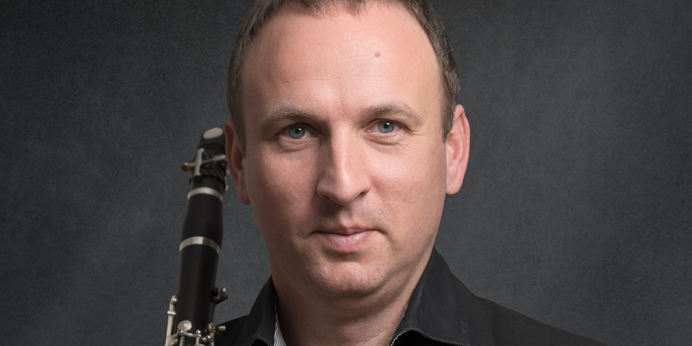 Klarinettist Zoltán Kovács gewann bereits im Alter von 18 Jahren den Wettbewerb Concertino Prag und begann so eine internationale Karriere