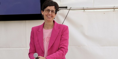 Lucrezia Meier-Schatz unterstützt Regierungsrätin Susanne Hartmann.