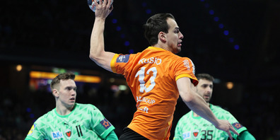 Die Kadetten Schaffhausen (hier Michael Kusio) beenden eine starke European League Saison mit einer Niederlage gegen die Füchse Berlin. 