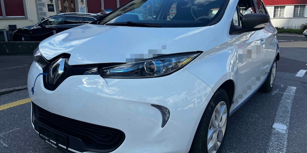 Der 76-Jährige Fussgänger wurde beim Unfall verletzt.