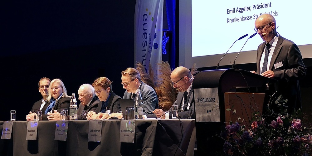 Der Vorstand der rhenusana-Krankenversicherung mit Präsident Dr. Christof Steger durfte sich über die Zustimmung zur Fusion mit der Krankenkasse Stoffel freuen.