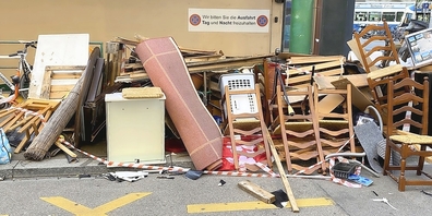 Bald soll der Recyclinghof Hagenholz an die Grenze Affoltern/Regensdorf verlegt werden. Wer (legal) Sperrgut loswerden will, hat mindestens so weit wie bisher. 