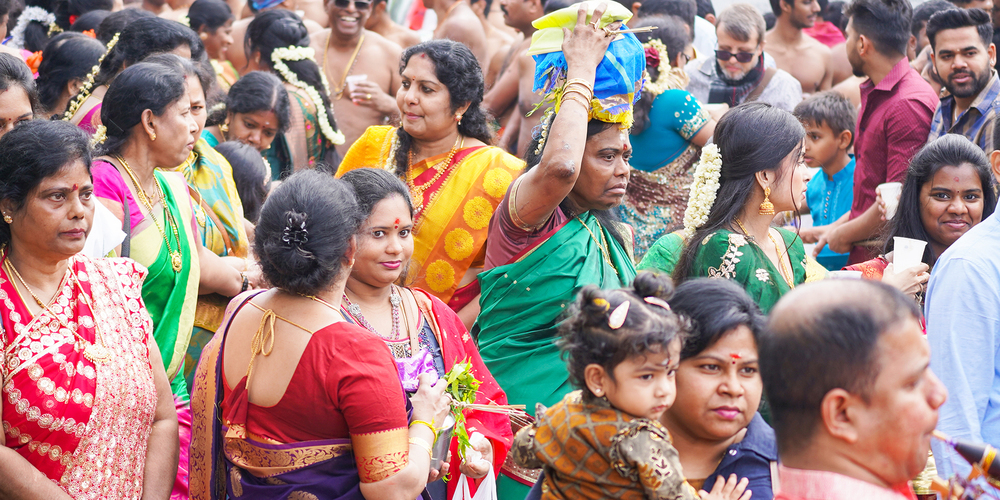 Die hinduistische Bevölkerung feierte das Tempelfest in Neuhausen.