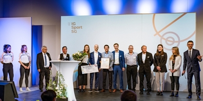 Im Rampenlicht: die Delegation des STV Eschenbach SG am Gala-Abend in St.Gallen.