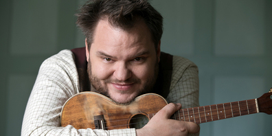 Ein geborener Entertainer: Der isländische Singer/Songwriter Svavar Knútur.