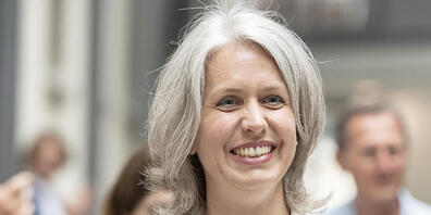 Die Luzerner Finanzdirektorin Franziska Bitzi Staub (Mitte) hat zum zweiten Mal in Folge ein sehr gutes Ergebnis präsentieren können. (Archivbild)