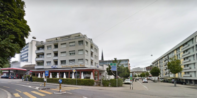 An Stelle des bestehenden Wohngebäudes an der Ecke Burgstrasse/Bogenstrasse, mit dem Restaurant «Il Castello» im Erdgeschoss, tritt ein Hochhaus.