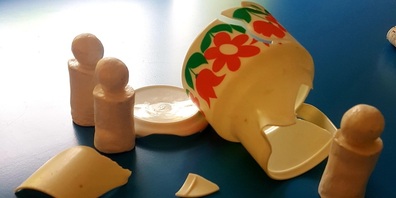 Viele bemerken zu spät, dass der Scherbenhaufen zu gross geworden ist.