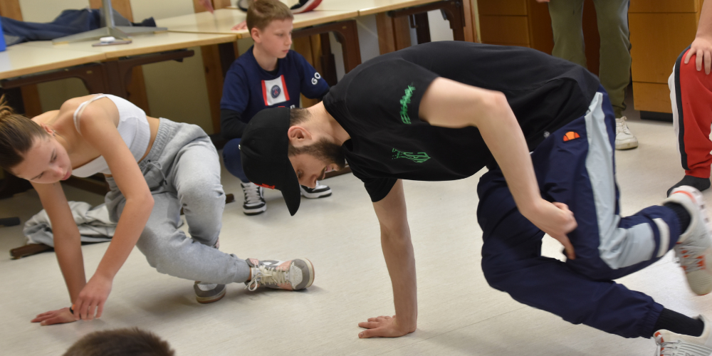 Erste Übungen für die Breakdance-Nummer