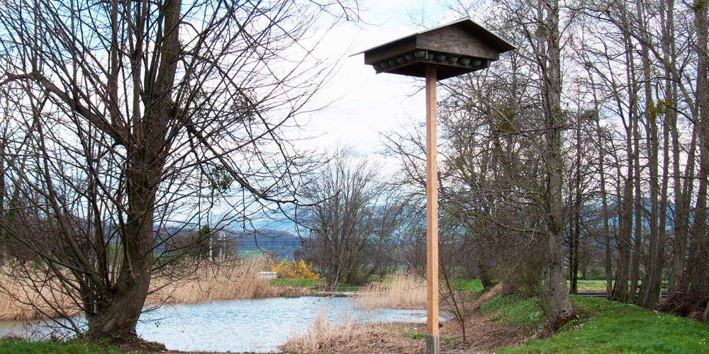 Das Schwalbenhotel des Vogelschutzvereins Obermarch.
