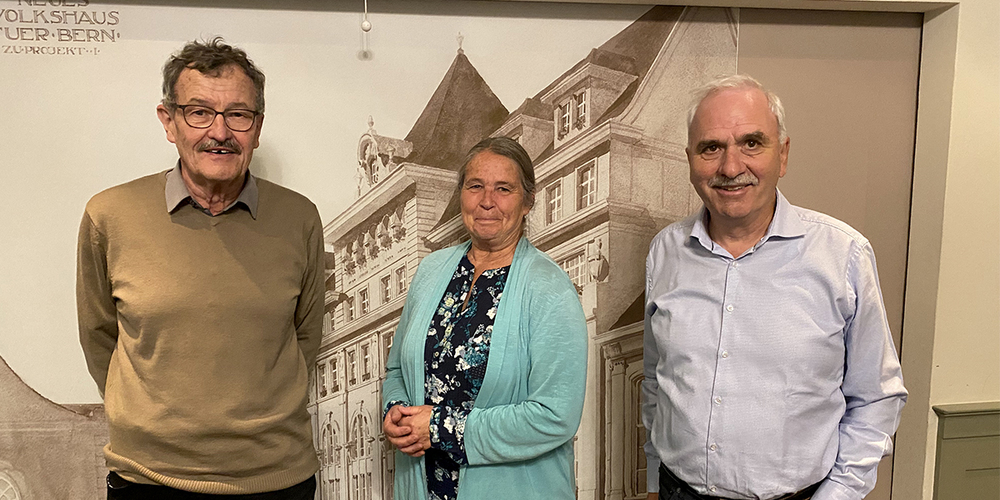 Sie leiten weiterhin den Sarganserländerverein Bern: Präsident Paul Peter, Kassierin Anna Christen sowie Aktuar Niklaus Gadient (von links).