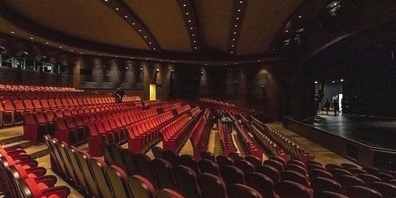 Insgesamt 73 Projekte – darunter aus dem Bereich Theater – sollen eine Unterstützung erhalten. (Themenbild)