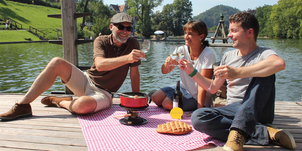 Fondue essen geht jetzt auch im Freien. (Bild: St.Gallen-Bodensee Tourismus)