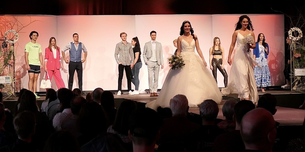Die Models von der Team-Agentur präsentierten die neuesten Modetrends