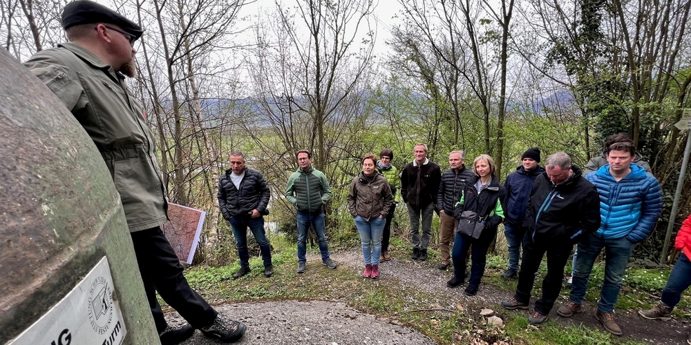 Die zweistündigen Führungen durch das Infanteriewerk Grynau starten um 10:00 Uhr, 11:00 Uhr und 12:00 Uhr.