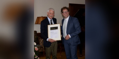 Gemeindepräsident Markus Ernst (links im Bild) und Architekt, Andreas Jung (rechts im Bild).