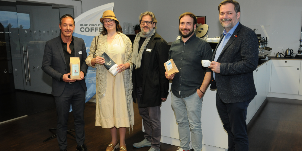 Von links: Roger Mazenauer, Margit Hinterholzer und Tibor Naphegyi vom RMC trafen auf Kaffee-Chef Florian Amann und Karlheinz Kindler (Marketingclub Voralberg). 