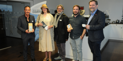 Von links: Roger Mazenauer, Margit Hinterholzer und Tibor Naphegyi vom RMC trafen auf Kaffee-Chef Florian Amann und Karlheinz Kindler (Marketingclub Voralberg). 