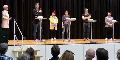 Die fünf Kandidaten für den Bernecker Schulrat konnten sich präsentieren