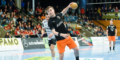 Topscorer Odinn Thor Rikhardsson bei einem 7-Meter-Wurf – durchschnittlich trifft der Isländer acht bis neunmal pro Spiel für die Kadetten. 