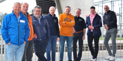 Die Organisatoren (von links): Richard Weibel FUN, Kurt Baumgartner Turnverein, Hanspeter Aeberhard Schulrat, Hanspeter Künzler Musikverein, Dominic Weder Gemeinderat, Peter Grundlehner Theaterverein, Heidi Jud Ski- und Snowboardclub, Patric Hitz AVC. Es fehlt Markus Niederer, Feuerwehrverein