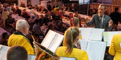 Neuzuzügerbegrüssung Wattwil: musikalische Umrahmung durch die MG Wattwil. Foto: pd