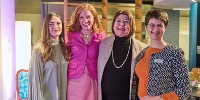 Von links nach rechts: Corinne Brecher, Milena Haller, Corin Ballhaus, Elisabeth Hirtl 