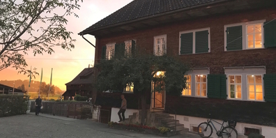 2021 als «Reisebüro Linth» neueröffnet, erfreut sich das Kaltbrunner Museum einer wachsenden Nachfrage nach Gruppenbesuchen.