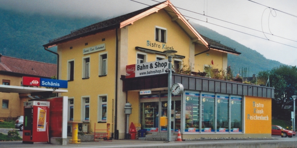 Aus der Bevölkerung wurde die Einrichtung eines zentral gelegenen öffentlichen WCs beim Bahnhof Schänis angeregt. (Archivbild)