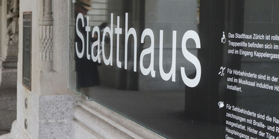 Im Stadthaus ist nun das «Personenmeldeamt Zürich Süd» beheimatet.