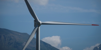 Detailansicht der Windkraftanlage Calandawind im Haldenstein GR. Eine Anlage ist auch in Schänis geplant.