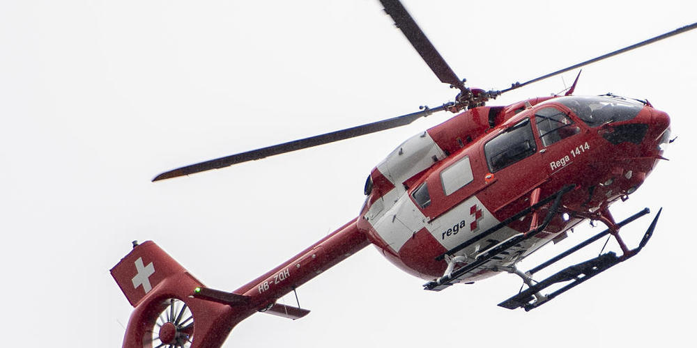 Ein Rettungshelikopter brachte eine Frau ins Spital, die sich bei einem Brand in Escholzmatt verletzte. (Symbolbild)