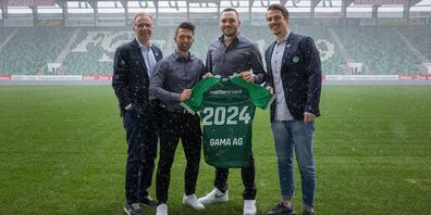Von links: Ivo Forster, CEO FC St.Gallen Event AG; Robert Gwantka, Inhaber und Leiter Montage GAMA AG; Marcel Steiert, Inhaber und Geschäftsführer GAMA AG; Boris Hasler, Account Manager FC St.Gallen Event AG.