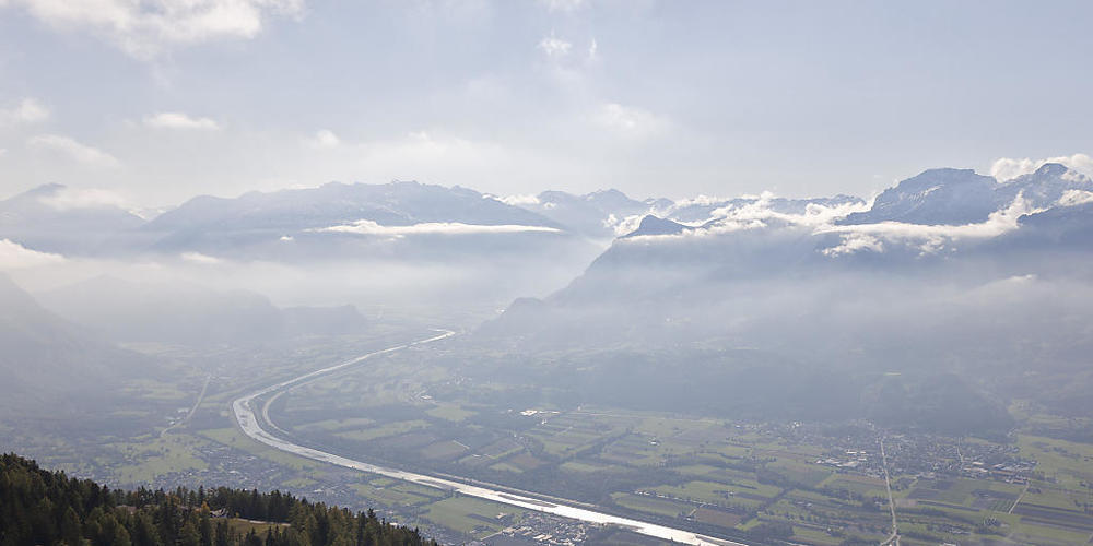 Ein Flusskraftwerk am Rhein bei Sargans ist vorläufig rechtlich nicht möglich. (Symbolbild)