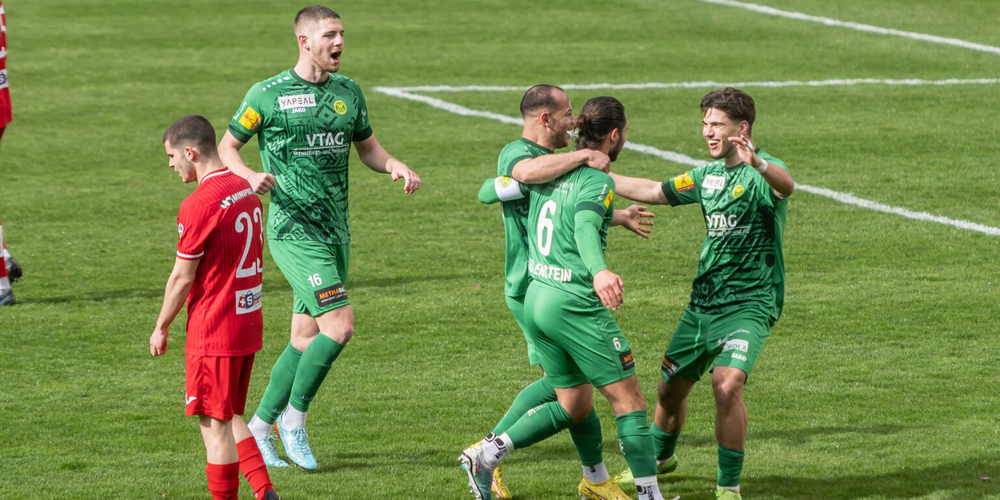 Ein Bild, an welches man sich beim SC Brühl aktuell gewöhnt hat: DerJubel nach einem Sieg und einem Tor.