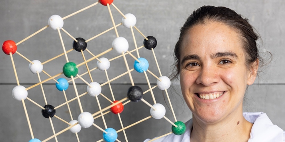 Will Licht ins Dunkel bringen: «Empa Young Scientist Fellowship»-Preisträgerin Amy Knorpp sieht grosses Potential in Hochentropie-Materialien.