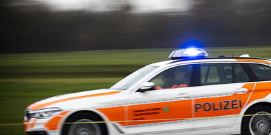 Eine Bombendrohung hat in St. Gallen laut Medienberichten einen Grosseinsatz der Polizei ausgelöst. (Symbolbild)