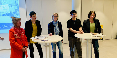 v.l.n.r. Cornelia Hartmann, Barbara Gysi, Gabriela Tarnutzer, Manuel Stadtmann, Yvonne Ribi