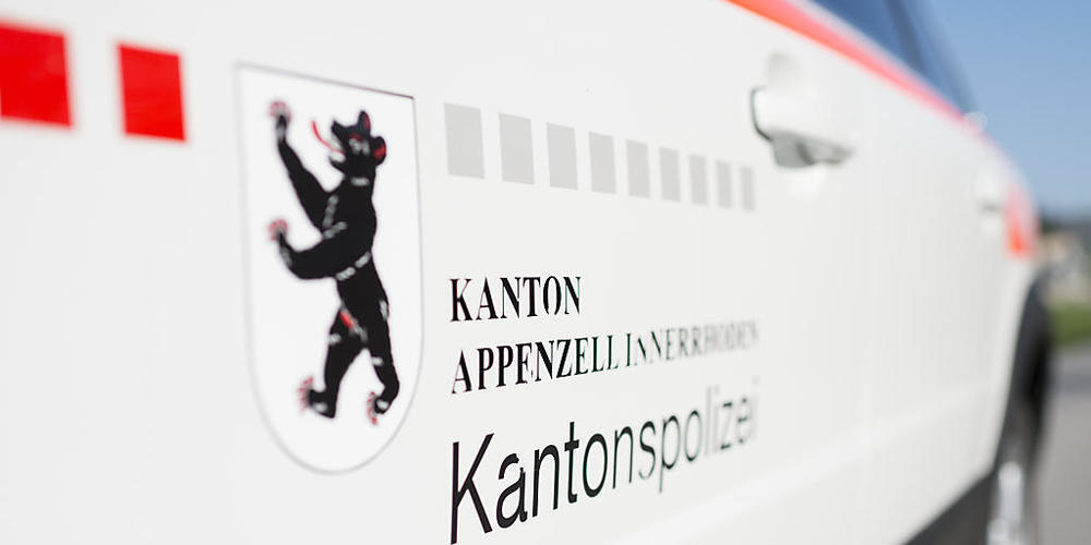 Ein 81-jähriger Landwirt starb im Spital, einen Tag nachdem er sich in Appenzell durch einen Sturz in einem Silo schwer verletzt hatte. (Symbolbild)