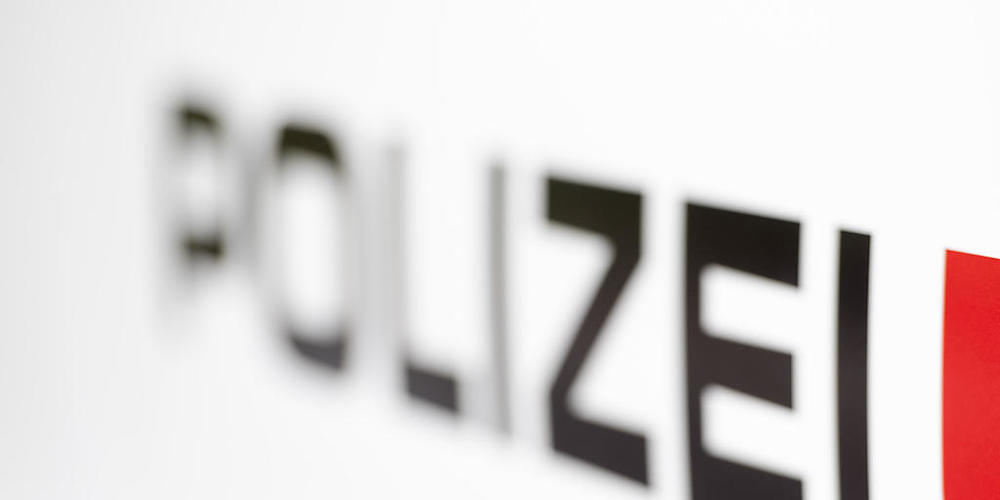 In Studen SZ stürzte am Sonntag ein Speedflyer ab. (Symbildbild)