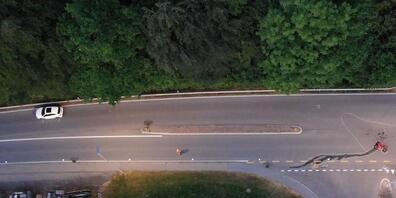 Bei dieser Einmündung in Wädenswil verunfallte ein Töfffahrer am Sonntag schwer.