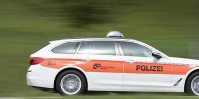 Die Kantonspolizei Zürich hat in Neftenbach einen Neulenker erwischt, der 111 Kilometer pro Stunde zu schnell fuhr. (Symbolbild)