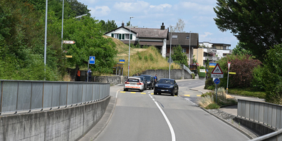 Gleichzeitig mit der Festnahme in Bäch wurden auch in Freienbach Personen festgenommen.